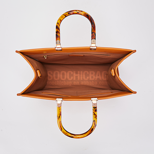 <span class=keywords><strong>Borse</strong></span> a Spalla di Lusso per Donna in <span class=keywords><strong>Ecopelle</strong></span> con Logo Personalizzato e Goffratura, <span class=keywords><strong>Borse</strong></span> e Borsette da Donna - Product Image 3