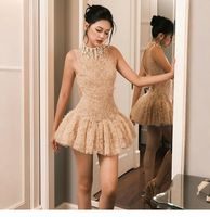 Robe mini en dentelle, robe dos nu avec nœud, robe à volants et à franges, robe de soirée de luxe, robe de cérémonie haut de gamme