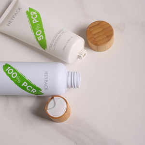 Heypack Brand Wholesale Additifs biodégradables personnalisés et bouteilles de soins de la peau en plastique PET PCR avec bouchons en bambou - Product Image 2