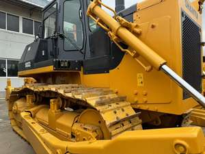 รถดันดินอเนกประสงค์ SHANTUI SD32 SD22 ของจีน ใช้เครื่องยนต์ Cummins ปี 2018-2022 พร้อมหัวขุด  ความจุดันดิน 7.5 ลูกบาศก์เมตร - Product Image 4