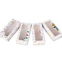 Boîte de rangement en papier artistique avec fenêtre et gaufrage, motif de dessin animé mignon, matériau durable pour le rangement des chaussettes pour enfants et l'emballage de cadeaux
