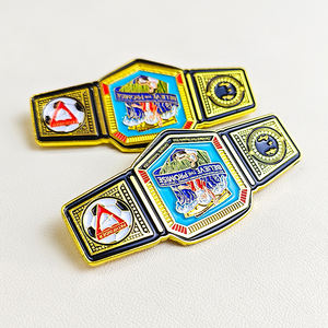 Pins y insignias de solapa con bandera al por mayor, pins de solapa personalizados con bandera estadounidense chapados en oro, insignias de metal personalizadas - Product Image 3