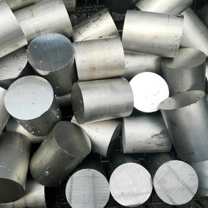 Fabricación de Barras de Aluminio Extruido Redondas/Cuadradas/Planas/Rectangulares (1060/1100/3003/5A06/5052/5083/5086/6061/6063/6082/7A04/7075) - Product Image 5