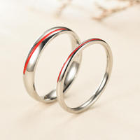 Bague Mobius rouge Bague de couple pour hommes et femmes Bague réglable ouverte Ins Wind Jewelry