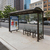 Abri de bus en métal à toit courbé avec boîte lumineuse publicitaire et panneau en verre trempé