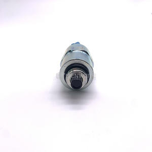 Vanne solénoïde de coupure de flamme Senwitt 24V DC pour fluides huileux destinée aux engins de construction 7185900G - Product Image 4