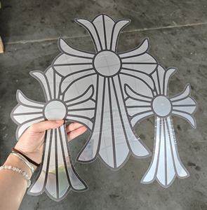 Specchio Decorativo 3D in Acrilico Stile Chrome Hearts con Croce Gotica, Adesivo <span class=keywords><strong>da</strong></span> <span class=keywords><strong>Parete</strong></span> per Arredamento Casa - Product Image 1