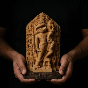 Sculpture Nar Varaha |   Réplique d'art de temple de l'avatar Vishnu, représentant un homme-ligneau du Xe siècle - Product Image 2