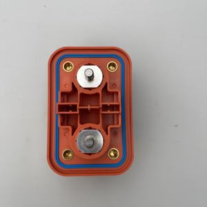 Commutateur de maintenance haute tension d'origine RC-MSD2-400-B1FUSE pour la nouvelle poignée de boîte de batterie de <span class=keywords><strong>Bus</strong></span> d'énergie commutateur de maintenance de <span class=keywords><strong>Bus</strong></span> MSD - Product Image 5