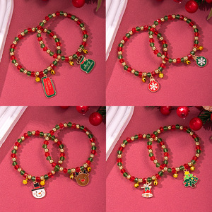 Pulsera de cristal con cuentas rojas y verdes, amuleto navideño, joyería unisex, diseño moderno D1134 - Product Image 1