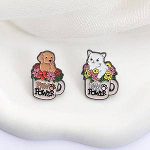 Broche de Metal con Diseño de Flor para <span class=keywords><strong>Perro</strong></span>, Pin de Esmalte con Dibujos Animados de Mascotas, Broche de Flor para Mochila, Solapa, Joyería, Regalos - Product Image 3