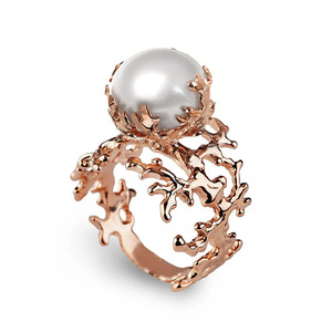 Bague Vintage en Faux Perles et Branches de Corail Creuses pour Femme, Bijou de Doigt Indice Orné de Créateur - Product Image 1