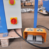 Rouleau glissant électrique ESR-1300x4.5 automatique de machine de laminage de plaque d'acier inoxydable avec l'ajustement motorisé pour le prix concurrentiel