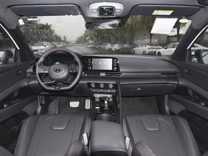 Pour Elantra 2024, voiture d'occasion, livraison rapide, faible kilométrage, émission Euro VI, automatique, traction avant, pneus R17, berline pour l'exportation - Product Image 4