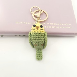 Llavero de Pájaro Loro Tejido a Crochet, Amigurumi, Juguetes de Ganchillo, Muñecos de Animales, Llavero de Loro - Product Image 3