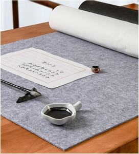 Napperons rectangulaires en feutre écologique personnalisables avec logo imprimé – Tapis de table promotionnels sur mesure - Product Image 1