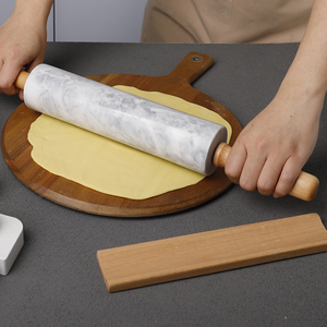 Mattarelli in Marmo Lucidato per Pasticceria con Manico Lungo in Legno di Faggio, Rullo Antiaderente per Impastare Pane, Dolci e Pizza - Product Image 4