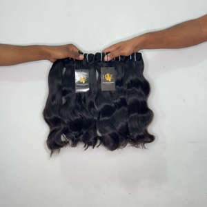 Extensiones de Cabello Natural Ondulado, Cabello Humano Indio Virgen con Cutícula Alineada, Ondulado Natural - Product Image 1