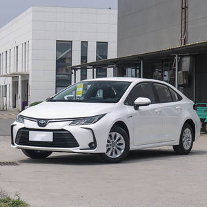 Toyota Corolla berline essence 2020 2022 2023, <span class=keywords><strong>voiture</strong></span> <span class=keywords><strong>d</strong></span>'<span class=keywords><strong>occasion</strong></span>, boîte automatique, moteur turbo, taille des pneus R15, 5 places, caméra arrière - Product Image 1