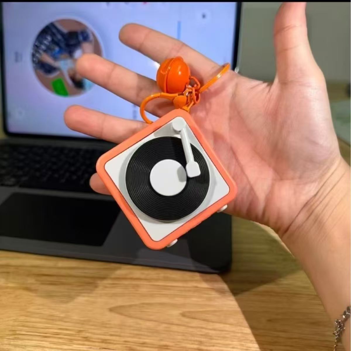 Tourne-disque rétro [orange]