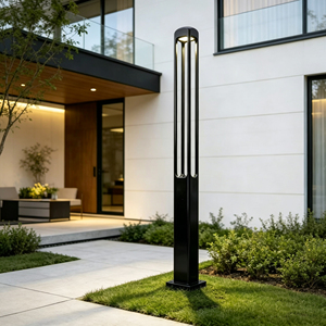 Lampe de cour électrique personnalisée IP65 à LED, lumineuse sur quatre côtés, en aluminium, avec poteau, pour garage et usage extérieur - Product Image 1
