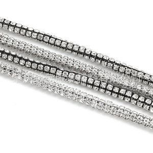 Cordón de diamantes de imitación de 3 mm y 4 filas, cuerda blanca y negra con engaste de garra, accesorios de joyería DIY para ropa, zapatos y bolsos - Product Image 1