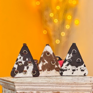 Customized Genuine Cowhide Leather Wild Scarf Rag Holder Rustic Wall <b>Hook</b> <b>Kitchen</b> Towel Organizer Hanging Cloth Rack Home Decor - Product Image 2