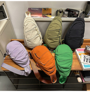 Unisex Sport-Hüft-/Umhängetasche aus Nylon mit Reißverschluss, Wasserdicht, Hochwertig, Handyfach für Joggen und Outdoor-Aktivitäten - Product Image 6