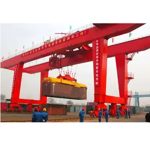 Top-Quality Mobile Container Crane Versatile Solution For Shipping Port Logistics