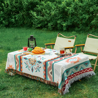 Tapis de pique-nique bohème en coton et lin avec nappe intégrée pour tables d'extérieur et couverture décorative pour stand de rue