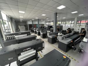 Printer Flatbed 1.8m Format Lebar Hybrid <span class=keywords><strong>UV</strong></span> Ricoh/ I3200 Printhead 2-4 Kepala untuk Stiker Mobil Fleksibel - Product Image 6