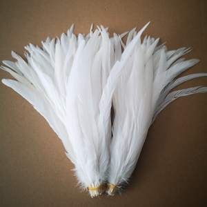 Pluma <span class=keywords><strong>de</strong></span> cola <span class=keywords><strong>de</strong></span> gallo <span class=keywords><strong>blanca</strong></span> blanqueada natural barata al por mayor <span class=keywords><strong>de</strong></span> BOHO para la decoración del vestido del carnaval - Product Image 1