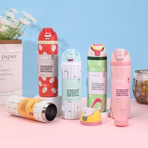 Bouteille d'eau isotherme portable en acier inoxydable avec paille pour fruits, 24oz 32oz, idéale pour le sport et les activités <span class=keywords><strong>de</strong></span> plein air – Meilleure vente - Product Image 4