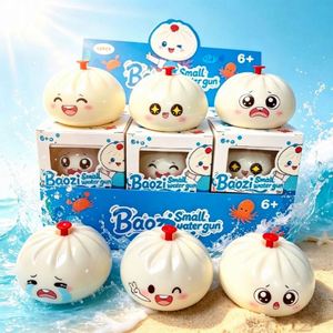 Pistolet à eau en forme de boulette de ravioli fantaisie, nouveauté très vendue, jouet à presser pour fêtes en piscine, avec boîte de présentation colorée - Product Image 2