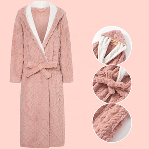 Albornoces de franela con cuello vuelto o con capucha de Jacquard personalizados para Hotel Albornoz de lana de Coral de poliéster de spa de calidad superior - Product Image 4