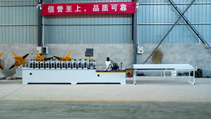 <span class=keywords><strong>Machine</strong></span> de formage de profilés d'angle à haute configuration, personnalisable, fournie par l'usine - Product Image 4