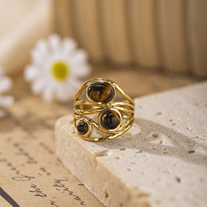 Bague ouverte vintage haut de gamme Taina pour femme, en acier inoxydable, avec pierre œil de tigre, style européen et américain, accessoire de main électroplaqué - Product Image 4