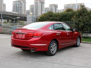 Sedán de <span class=keywords><strong>Segunda</strong></span> <span class=keywords><strong>Mano</strong></span> de 4 Puertas y 5 Plazas con Volante a la Izquierda, Auto Económico en Venta - Product Image 4