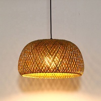 Suspension LED en bambou tressé naturel, style rustique, vagues en rotin pour restaurant, culot E26, taille moyenne