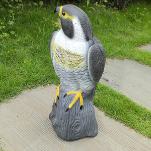 Ahuyentador de Aves Realista de Plástico PE para Exteriores, Imitación de Halcón, Halcón Espada, Águila, Protector de Jardín para Patio y Granja - Product Image 6