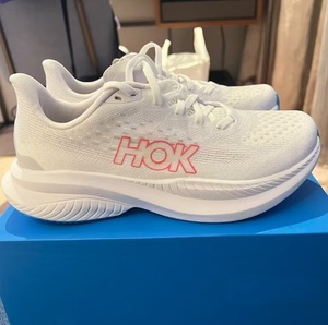 Chaussures de course légères en mesh unisexes, respirantes, amortissantes, avec semelle épaisse, pour l'entraînement sportif - Product Image 4