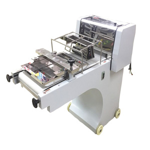 Rouleaux <span class=keywords><strong>de</strong></span> <span class=keywords><strong>pain</strong></span> commerciaux à grande vitesse Barres <span class=keywords><strong>de</strong></span> <span class=keywords><strong>pain</strong></span> grillé Pâte Toast Façonner formant Mini rouleau <span class=keywords><strong>de</strong></span> pâte à <span class=keywords><strong>pain</strong></span> - Product Image 1