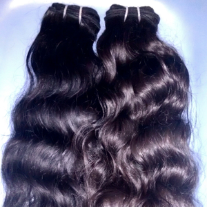 Cheveux vierges naturels indiens non traités de haute qualité, 100 % naturels, style Loose Deep Wave, cheveux Remy d'Inde, emballage de 100 g, oui - Product Image 1