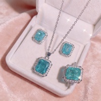Parure de bijoux carrée pour femme, plaqué argent, laiton, zircon, collier, boucles d'oreilles, bague, étanche, luxe, usage quotidien, cadeau de fiançailles