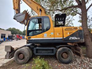 Excavatrice sur pneus Hyundai 210w-9 en état d'origine Caractéristiques des pneus d'origine Pompe à moteur Moteur-Matériel de construction usagé - Product Image 5