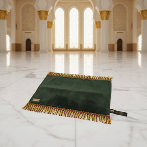 Green Plush Modern Prayer Mat Rectangle Solid Color <b>Foam</b> Machine Made Non-Slip Muslim Style Washable with Gold Tassel - Product Image 4