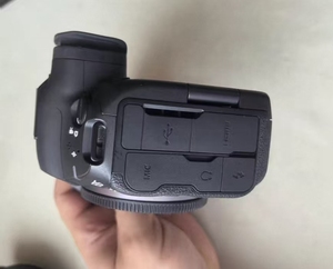 กล้องดิจิตอลระดับมืออาชีพใหม่ 95% รุ่น R5 Mark II ฟูลเฟรม ความละเอียดสูง 45MP ตัวกล้อง R5 II - Product Image 4