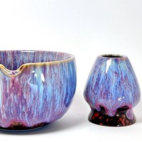 Ensemble de bols à matcha en céramique faits à la main de style japonais-Glaçure bleue violette, bec verseur et support de fouet