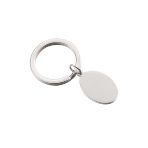 High Quality Oval Shape Pendant Gold Plated <b>Key</b> <b>Ring</b> logo Custom <b>Engraved</b> Stainless Steel Round Pendant Keychain - Product Image 4