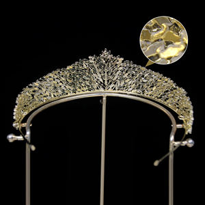 <span class=keywords><strong>Demoiselle</strong></span> <span class=keywords><strong>d</strong></span>'<span class=keywords><strong>honneur</strong></span> profilée diadème Pageant couronne artificielle Rose mousse fleur diadèmes Zircon pour les filles - Product Image 5